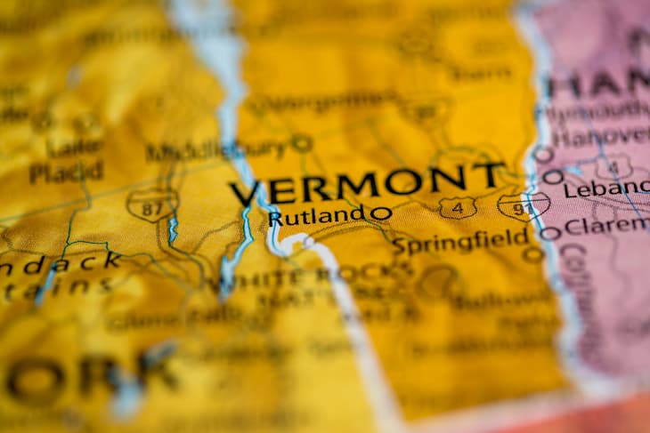 cannabis sales legalized in Vermont